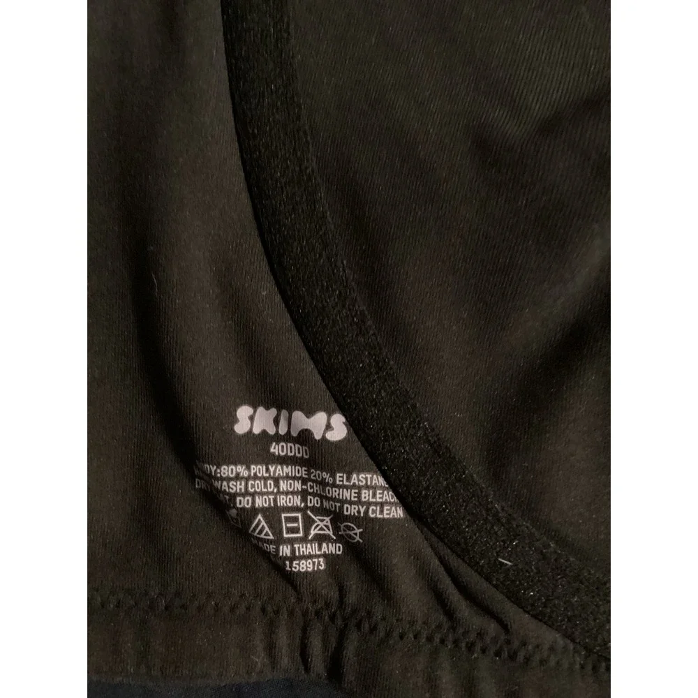 SKIMS Fits Everybody Unlined Demi Bra Onyx Black 40DDD BR-UWR-2293 NWT - Picture 3 of 5